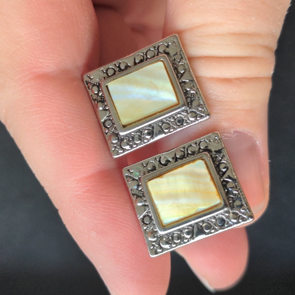 Vintage Modernist Brutalist MCM earrings with natural mother of pearl